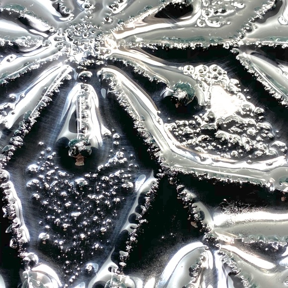 Glass Snowflake Winter Christmas Silver Plate Serving Dish - Picture 3 of 3